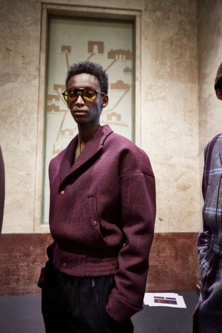 ermenegildo_zegna_fw2019_backstage_0014