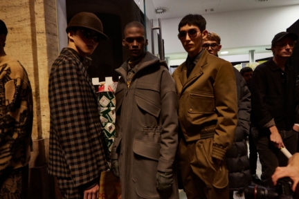 ermenegildo_zegna_fw2019_backstage_0076