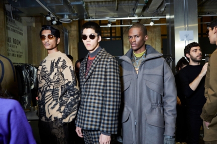 ermenegildo_zegna_fw2019_backstage_0159