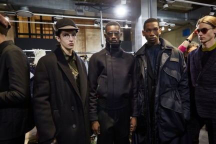 ermenegildo_zegna_fw2019_backstage_0162