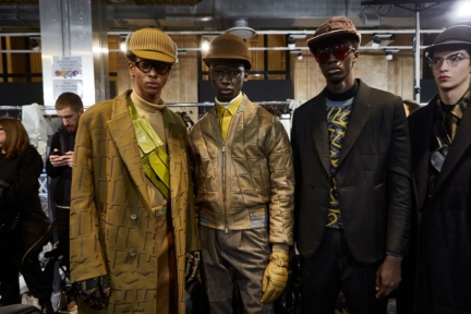 ermenegildo_zegna_fw2019_backstage_0164