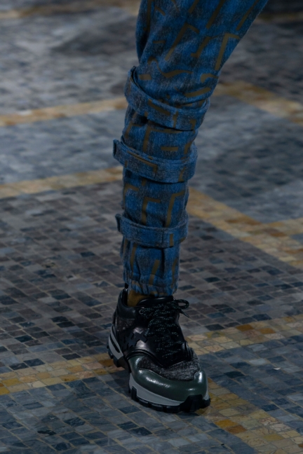 ermenegildo_zegna_fw2019_det_1031