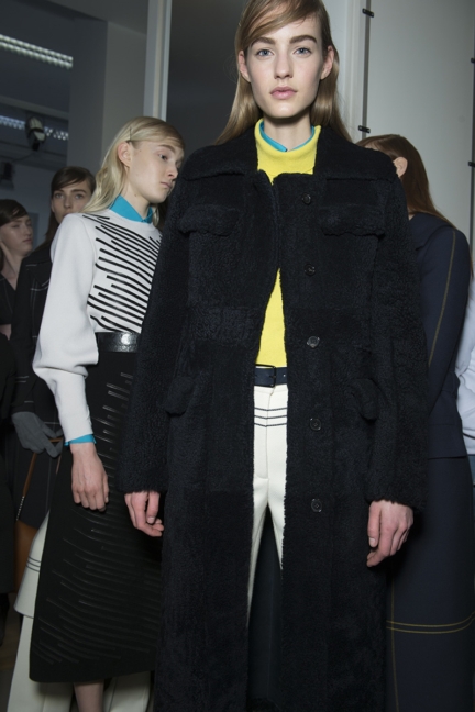 jil-sander-milan-fashion-week-autumn-winter-2015-backstage-38