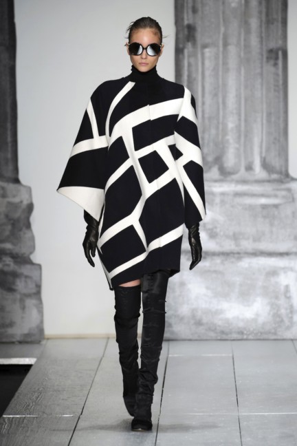 laura-biagiotti-milan-fashion-week-autumn-winter-2015-runway-18