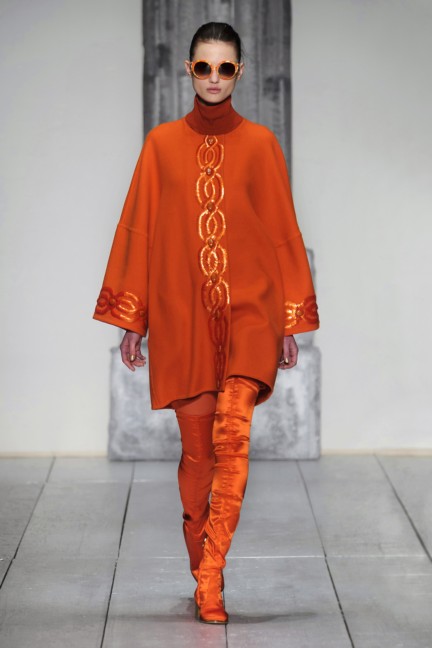 laura-biagiotti-milan-fashion-week-autumn-winter-2015-runway-23