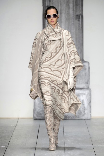 laura-biagiotti-milan-fashion-week-autumn-winter-2015-runway-35