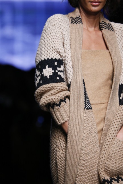 maxmara-milan-fashion-week-autumn-winter-2015-detail-17