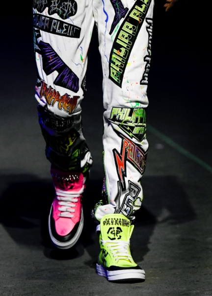 philipp-plein-mens-ss2020-details8422