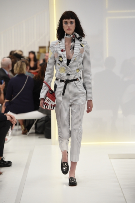 tods-milan-fashion-week-spring-summer-2016-2