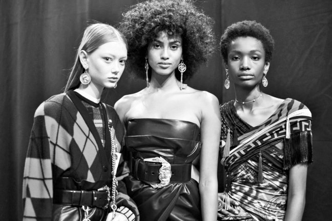 180223_versace_fashion-show_fw18_backstage_0356-2