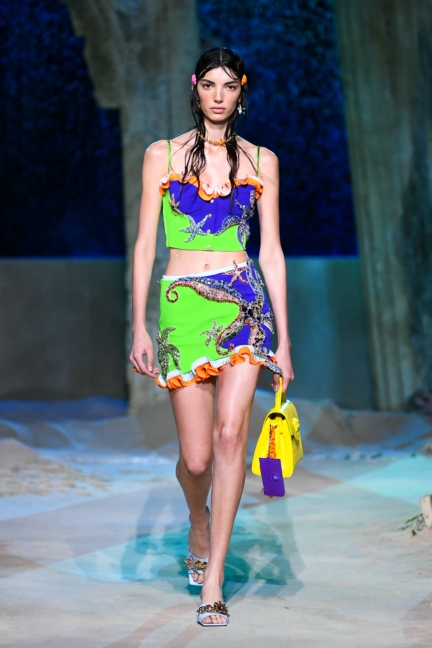 versace_ss21_look036