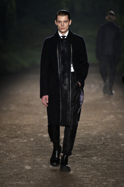 ermenegildo-zegna-milan-mens-autumn-winter-2015-runway-40