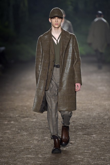 ermenegildo-zegna-milan-mens-autumn-winter-2015-runway-8