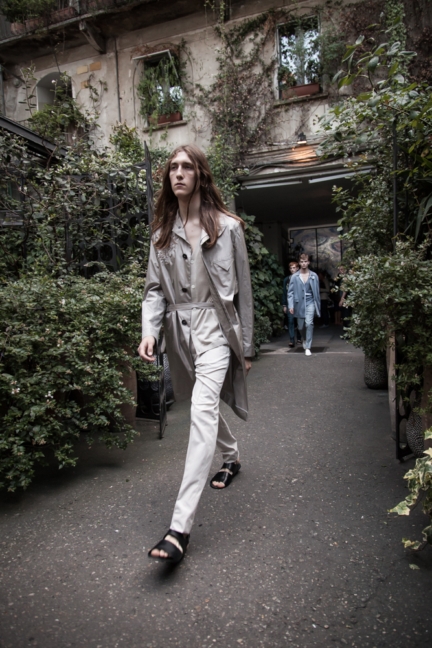 pringle-of-scotland_ss_2016_menswear_backstage_lr_10