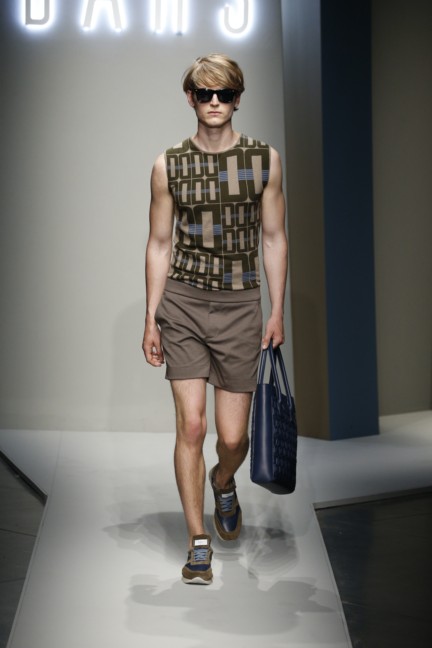 milan-mens-daks-spring-summer-2015-10