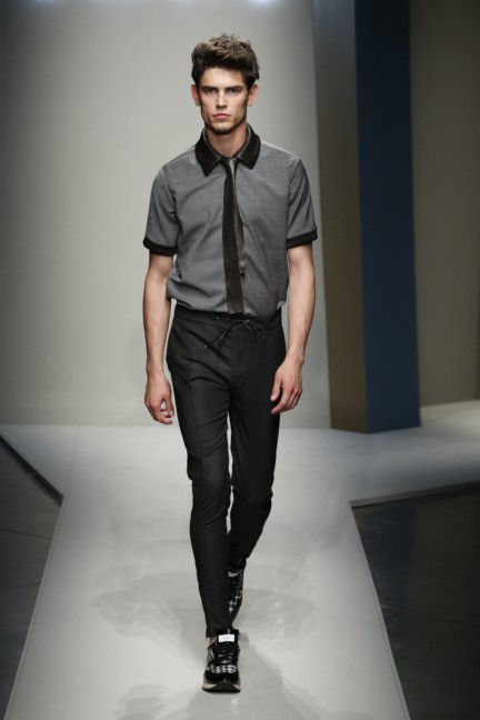 milan-mens-daks-spring-summer-2015-45