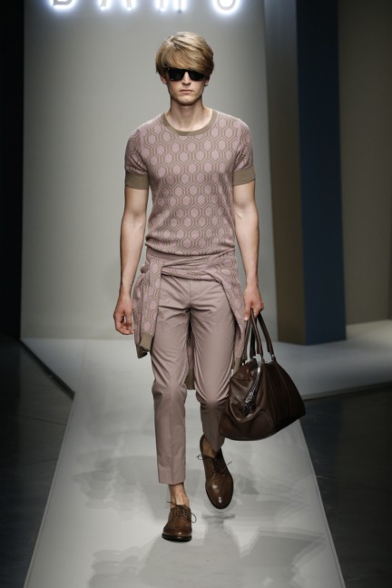 milan-mens-daks-spring-summer-2015-52