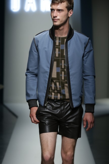 milan-mens-daks-spring-summer-2015