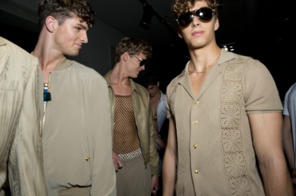 versace-milan-mens-spring-summer-2015-detail-3