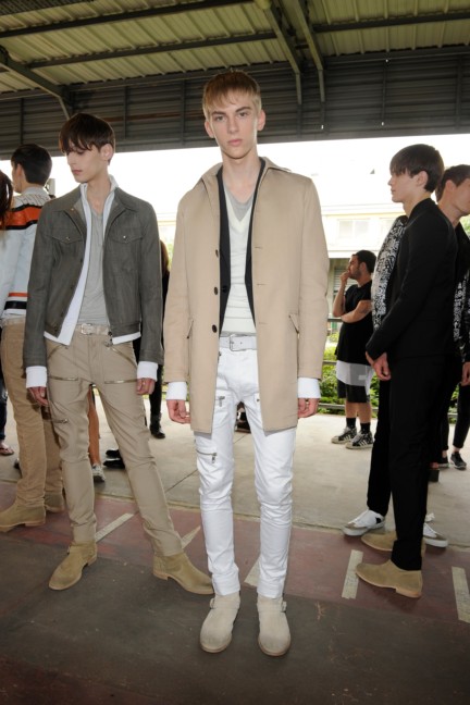 diesel-black-gold-milan-mens-spring-summer-2015-backstage-10