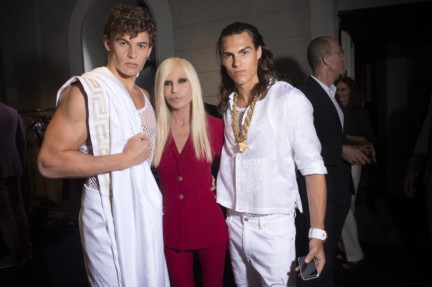 versace-milan-mens-spring-summer-2015-donatella-versace-5