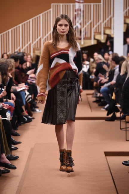 tods_women_fw17_look_26