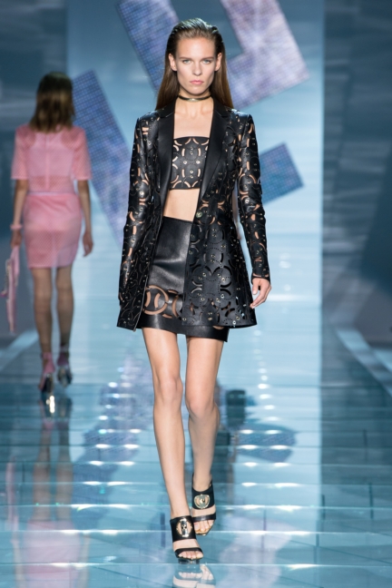 versace-w-ss15-look_23