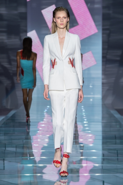 versace-w-ss15-look_36