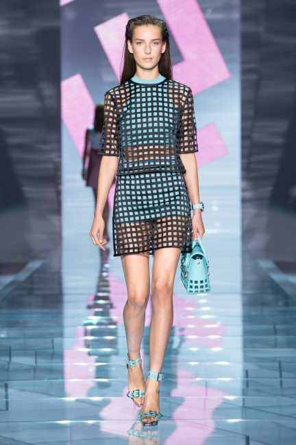 versace-w-ss15-look_9