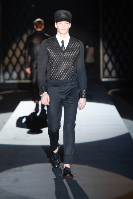 daks-milan-mens-autumn-winter-2015-30