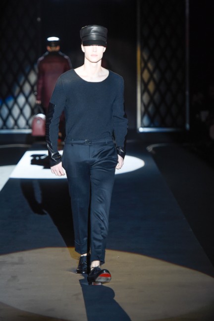 daks-milan-mens-autumn-winter-2015-32