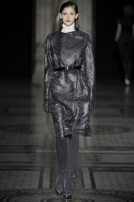 nicole_farhi_aw12_0112-look-9