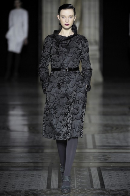 nicole_farhi_aw12_0170-look-13