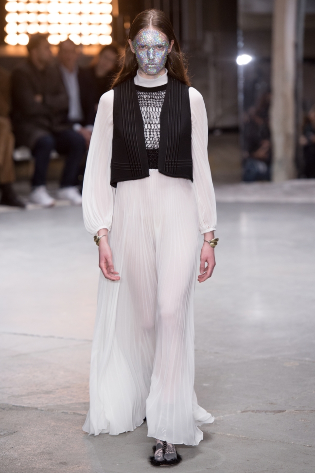 giambattista-valli-aw18-look-15