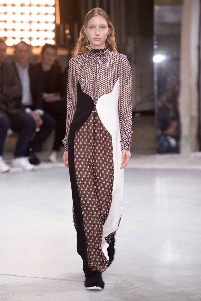 giambattista-valli-aw18-look-17