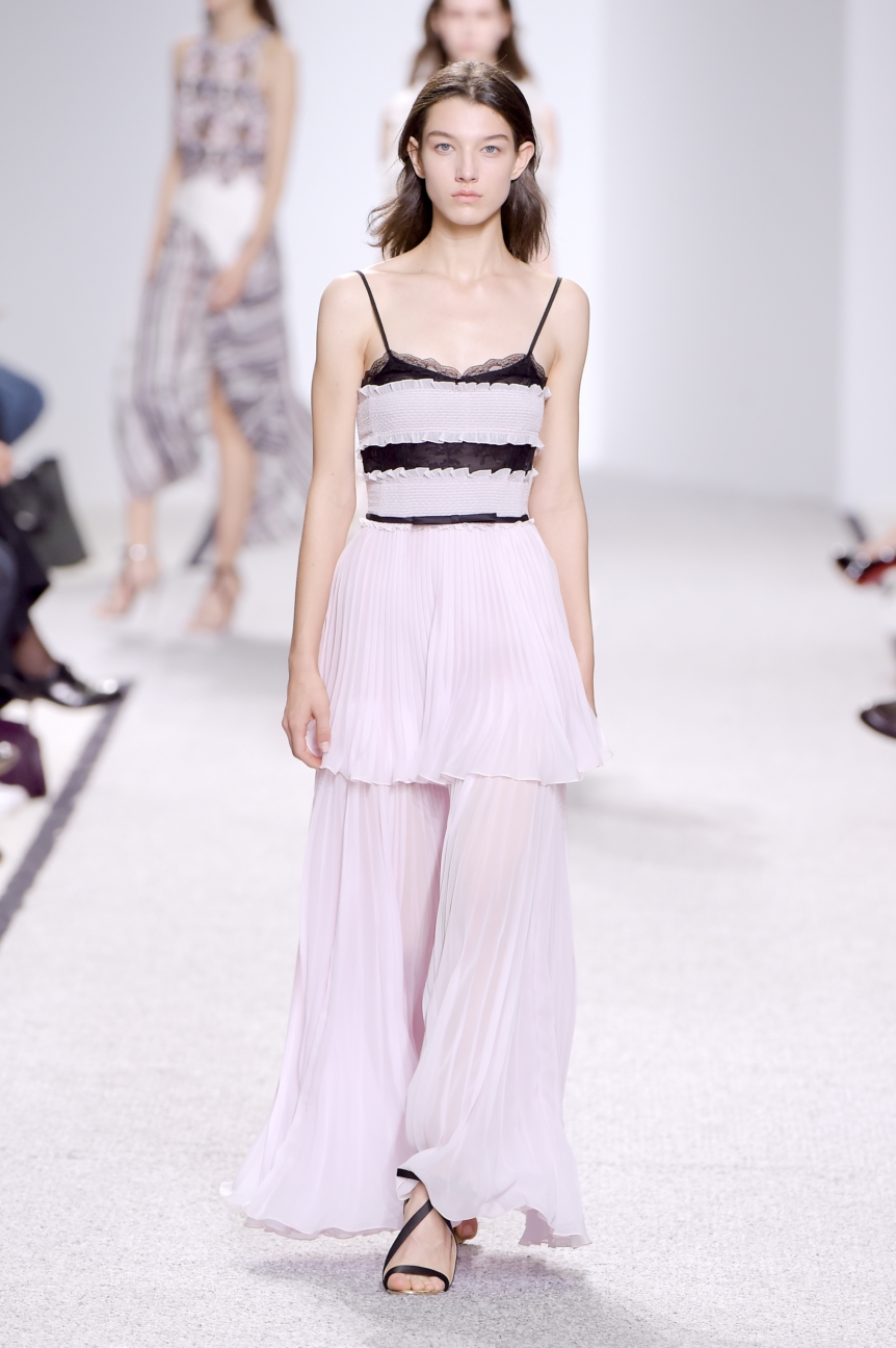 giambattista-valli-ss17-look-37