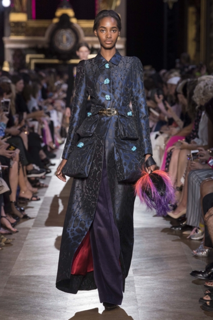 schiaparelli_hcaw1819_look_05