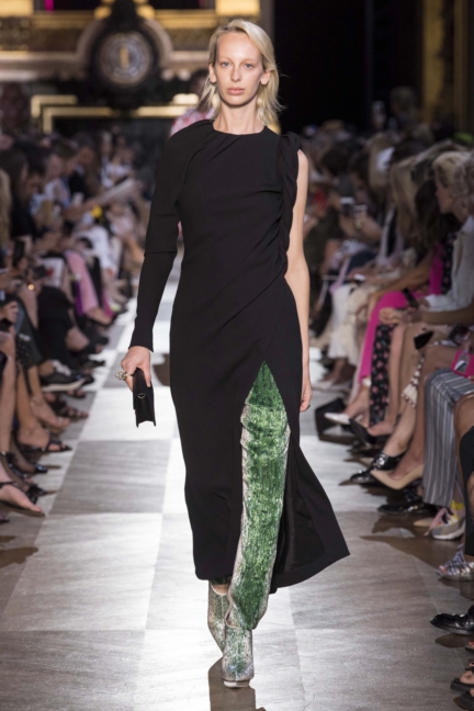 schiaparelli_hcaw1819_look_14