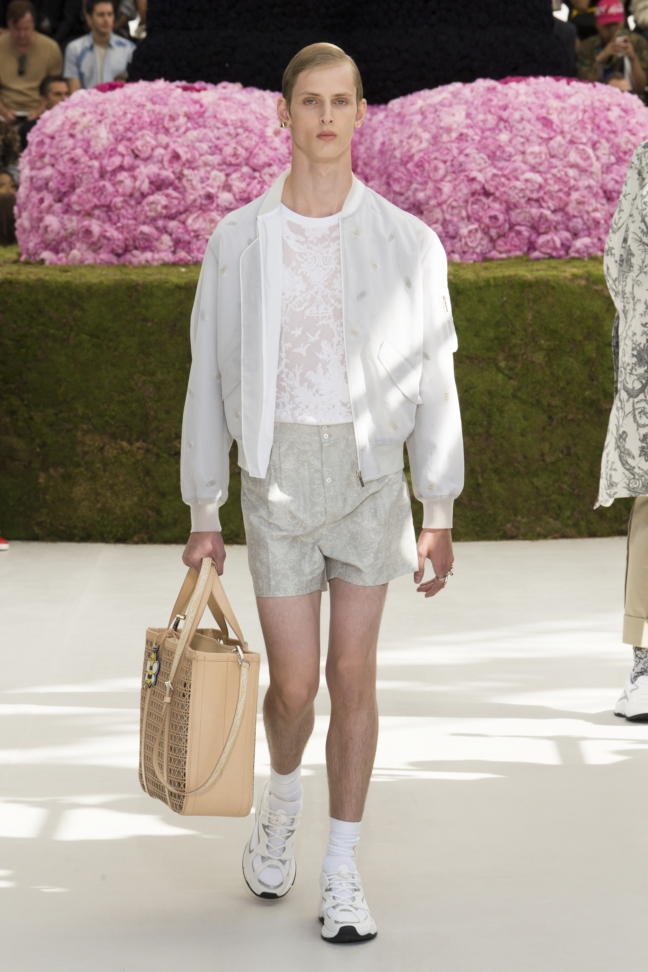 dior_men_summer-19_look-18-by-patrice-stable