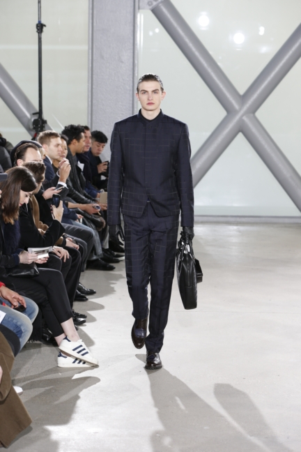 issey-miyake-paris-mens-autumn-winter-2015-2