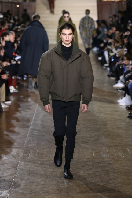 issey-miyake-men-paris-men-aw-17-6