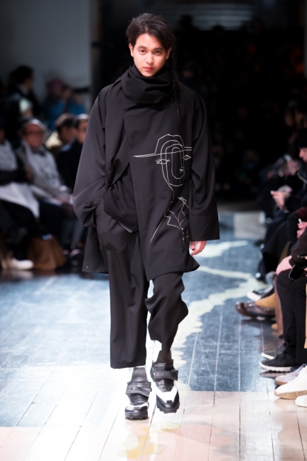 yohji-yamamoto-paris-mens-aw-16-17