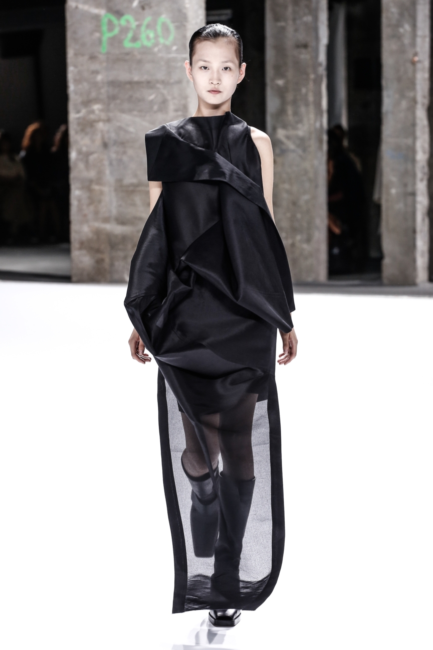 rick-owens-womens-ss17-20