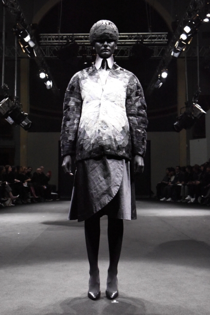 anrealage-aw1516_16