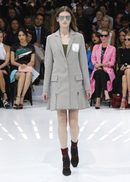 women_dior_pap_ss2015_look_20