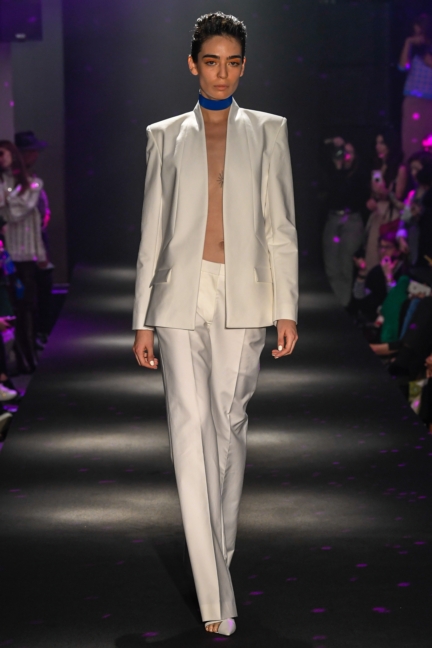 guy-laroche-ss19-look-23-a