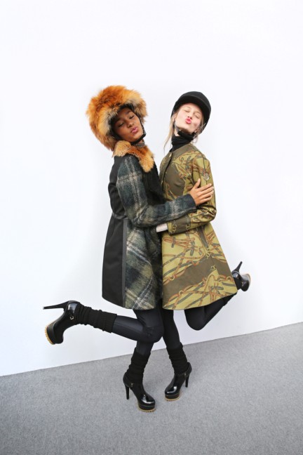 moncler-gamme-rouge-paris-fashion-week-autumn-winter-2015-backstage-10