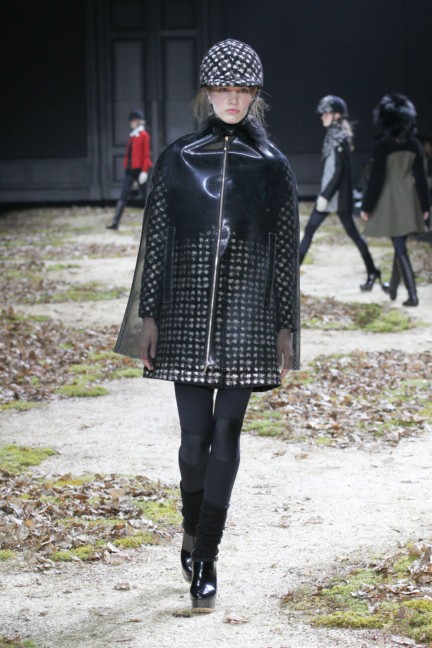 moncler-gamme-rouge-paris-fashion-week-autumn-winter-2015-runway-20