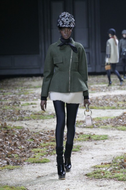 moncler-gamme-rouge-paris-fashion-week-autumn-winter-2015-runway-25