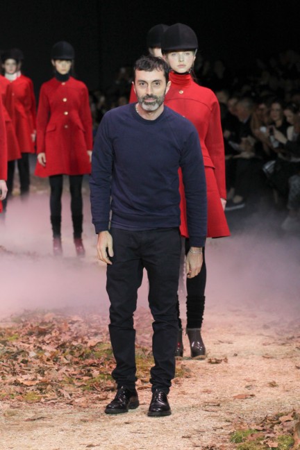 moncler-gamme-rouge-paris-fashion-week-autumn-winter-2015-runway-46